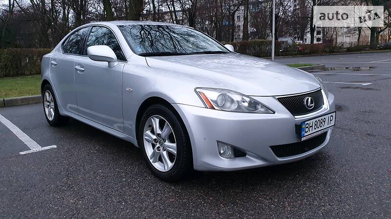 Седан Lexus IS 2007 в 