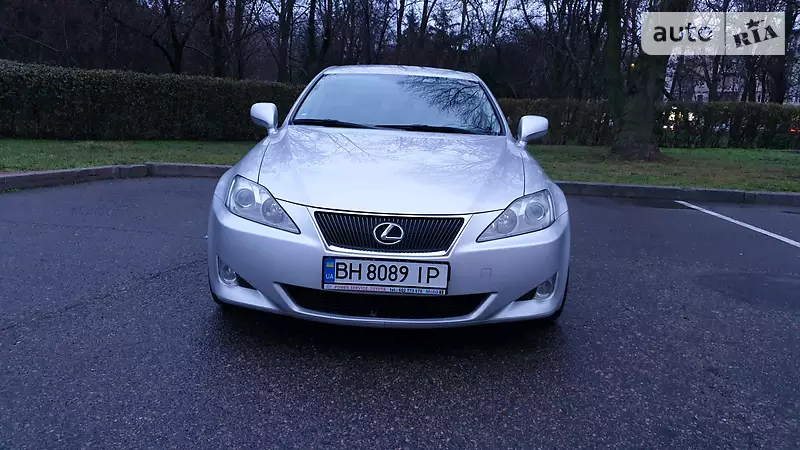 Седан Lexus IS 2007 в 