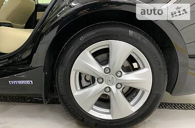 Седан Lexus IS 2014 в 