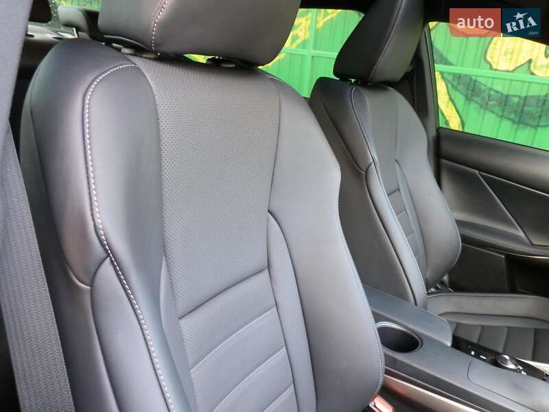 Седан Lexus IS 2014 в Києві фото 16 Седан Lexus IS 2014 в Києві