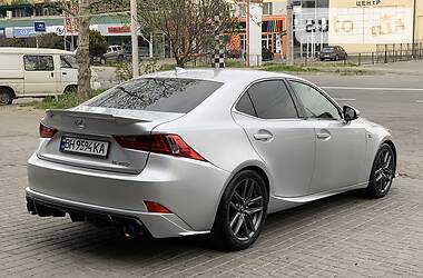 Седан Lexus IS 2014 в 