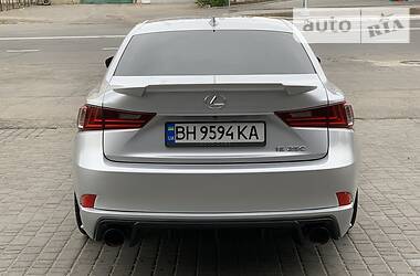 Седан Lexus IS 2014 в 
