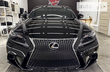 Седан Lexus IS 2016 в Киеве