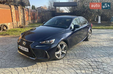 Седан Lexus IS 2017 в Киеве