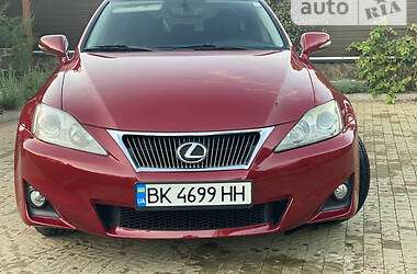 Седан Lexus IS 2011 в 