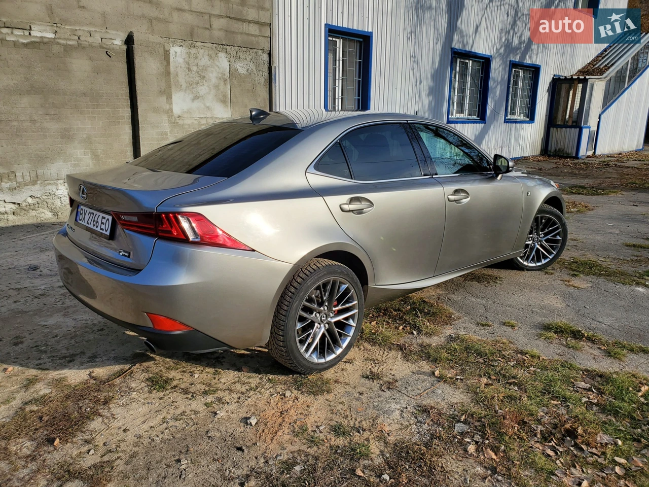 2015 Lexus IS - мініатюра 6