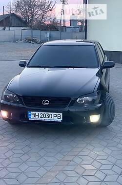 Седан Lexus IS 2001 в Одессе