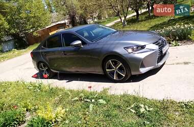 Седан Lexus IS 2017 в Новому Бузі