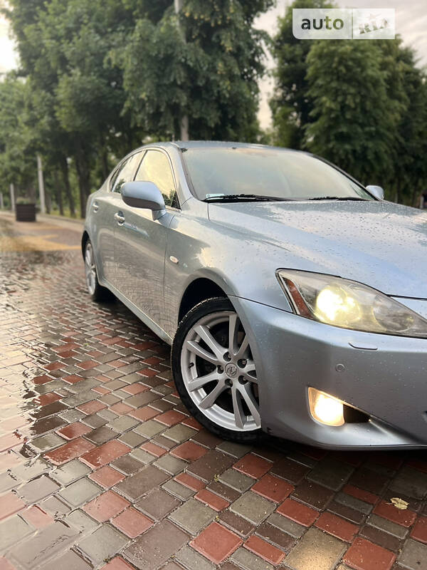 Седан Lexus IS 2006 в Кропивницком