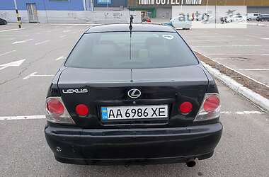 Седан Lexus IS 1999 в Києві