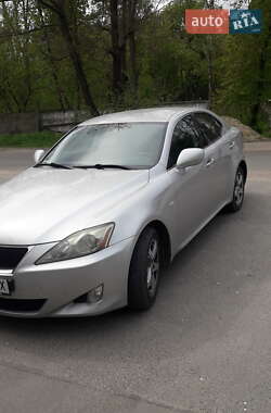 Седан Lexus IS 2006 в Коростышеве