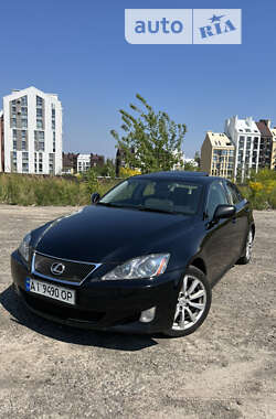 Седан Lexus IS 2006 в Киеве