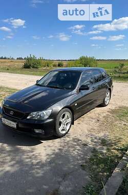 LEXUS IS 200 2003