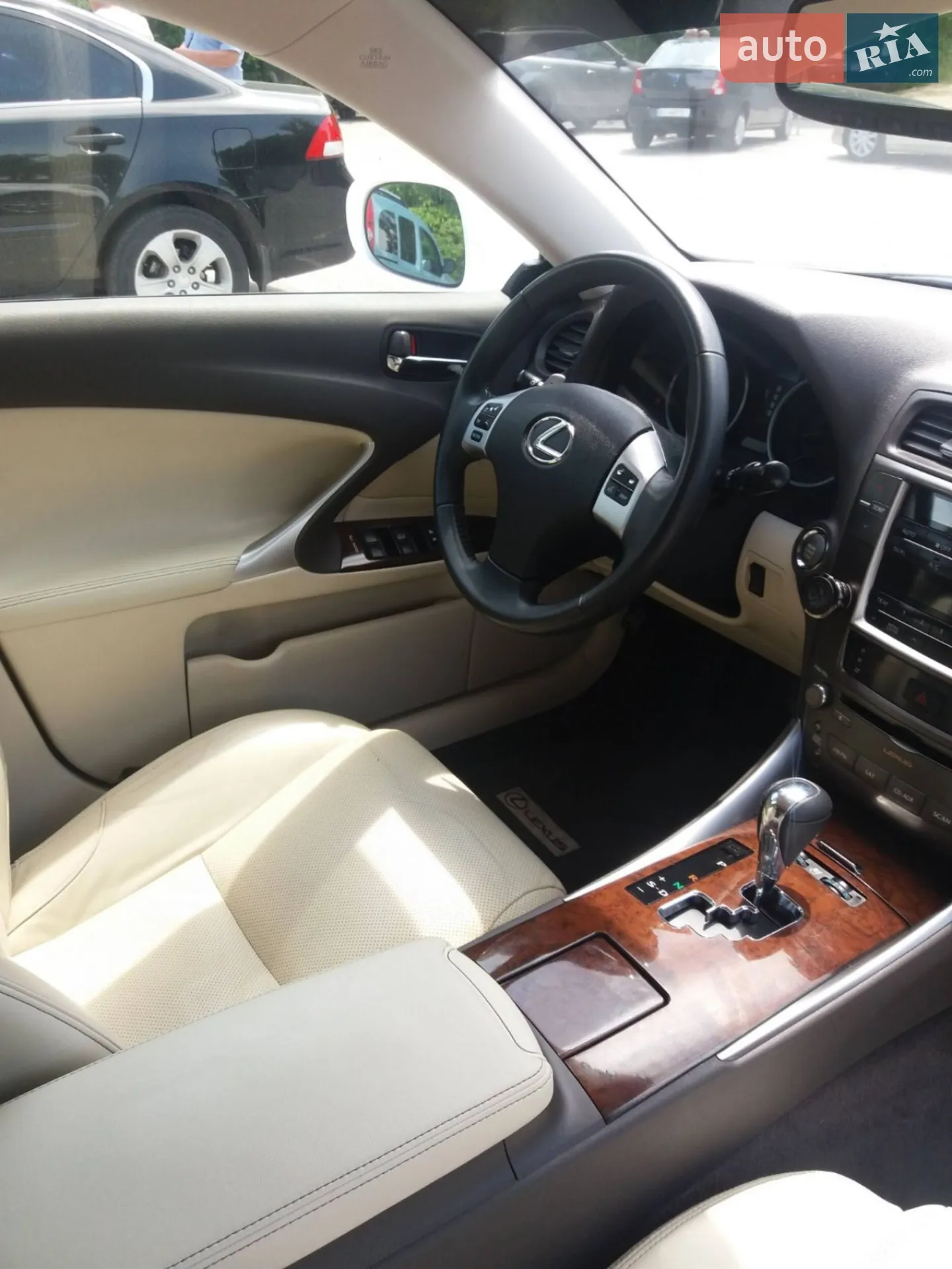 2013 Lexus IS - мініатюра 7