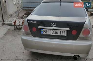 Седан Lexus IS 2001 в Одесі