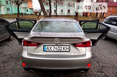 Седан Lexus IS 2014 в Хмельницком