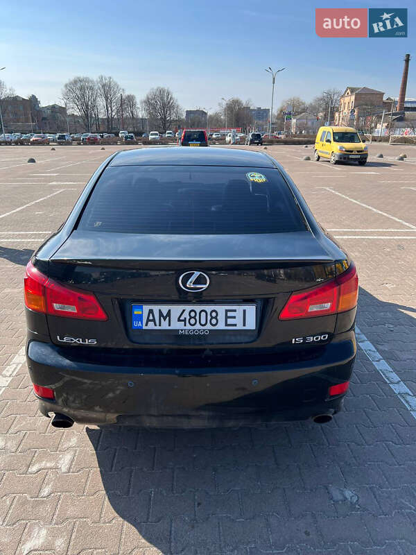 Седан Lexus IS 2007 в Житомире