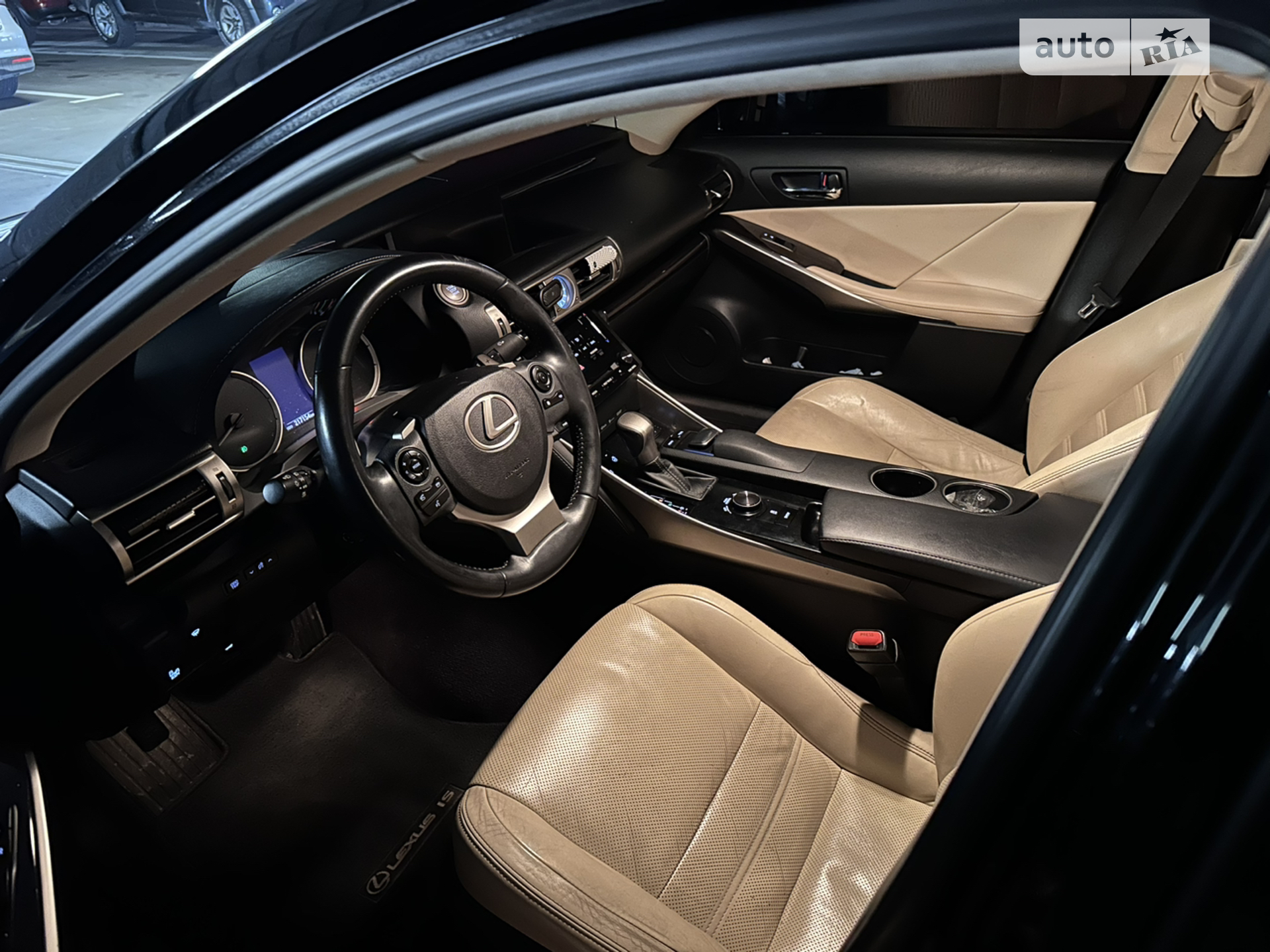 2013 Lexus IS - мініатюра 46