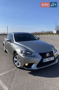 Седан Lexus IS 2013 в Ровно