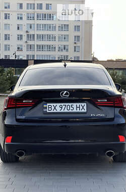 Седан Lexus IS 2013 в Хмельницком