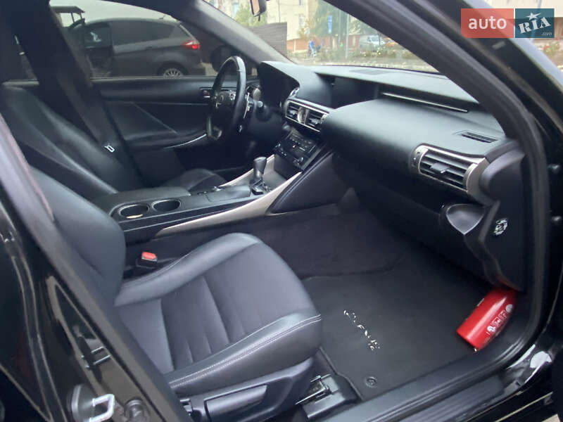 Седан Lexus IS 2014 в Одессе