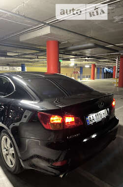Седан Lexus IS 2012 в Киеве
