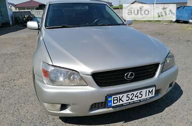 Седан Lexus IS 1999 в Ирпене