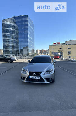 Седан Lexus IS 2013 в Дніпрі