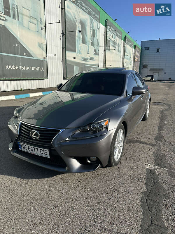 Lexus IS 2014