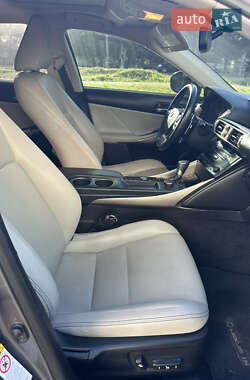 Седан Lexus IS 2014 в Миколаєві