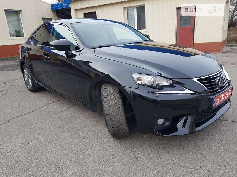 Седан Lexus IS 2014 в Черкассах
