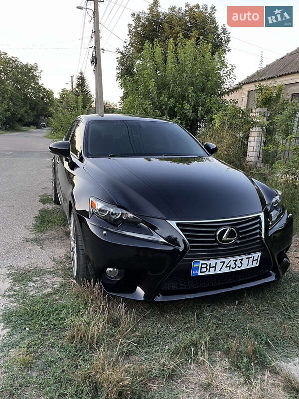 Седан Lexus IS 2013 в Одессе