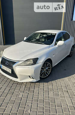 Седан Lexus IS 2007 в Літині