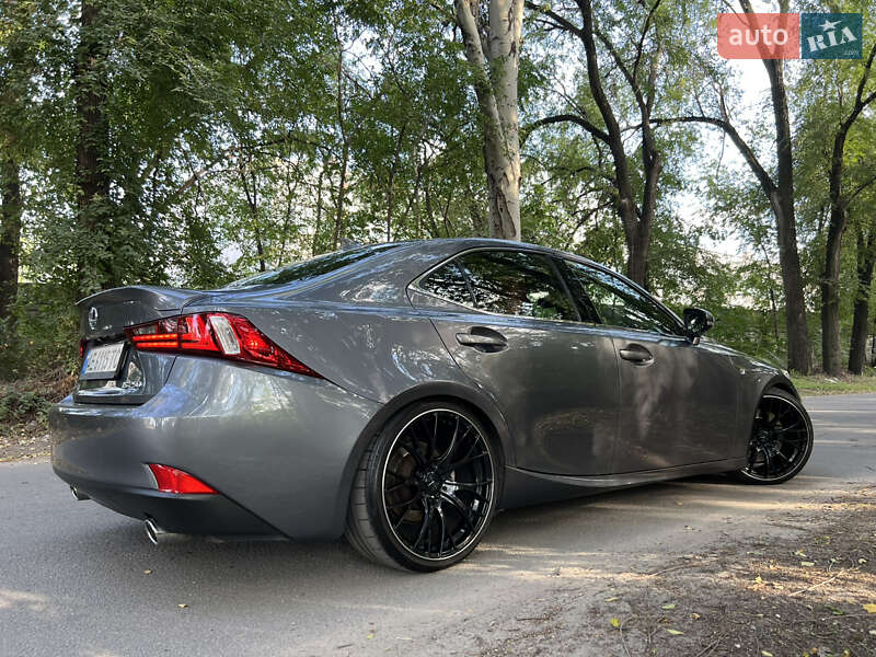 Седан Lexus IS 2014 в Каменском фото 12 Седан Lexus IS 2014 в Каменском