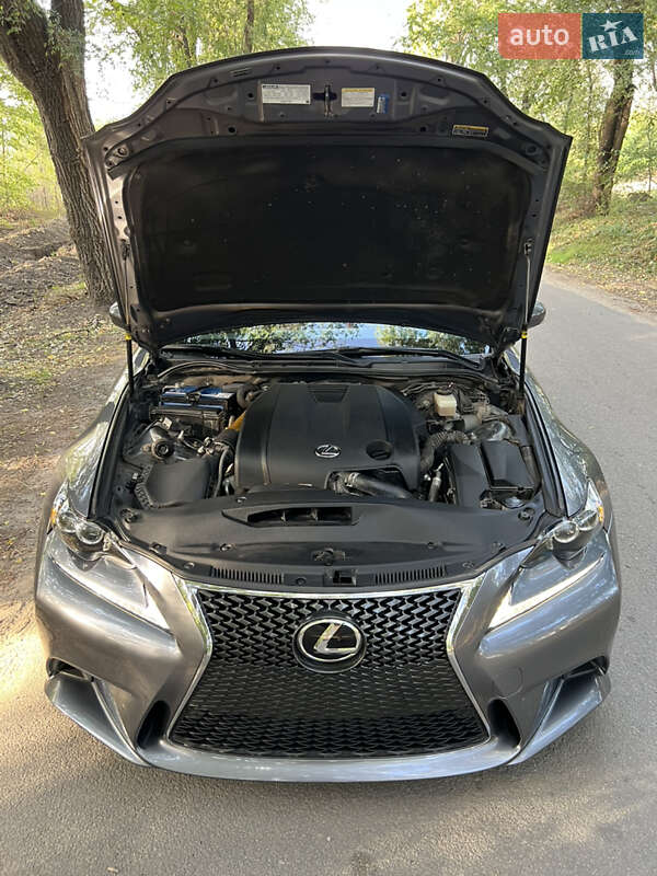 Седан Lexus IS 2014 в Каменском фото 60 Седан Lexus IS 2014 в Каменском