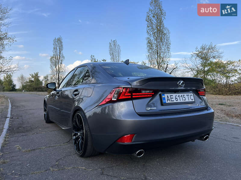 Седан Lexus IS 2014 в Каменском фото 82 Седан Lexus IS 2014 в Каменском