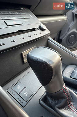 Седан Lexus IS 2014 в 