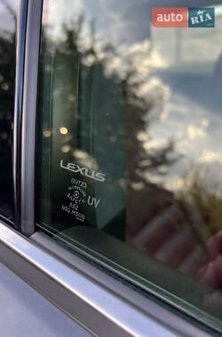 Седан Lexus IS 2014 в 