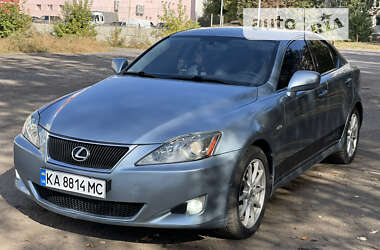 Седан Lexus IS 2005 в Полтаве