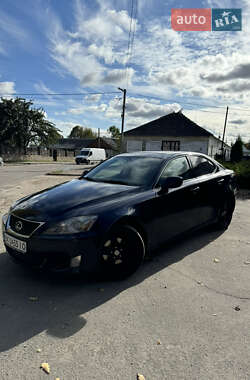 Седан Lexus IS 2007 в Рокитном