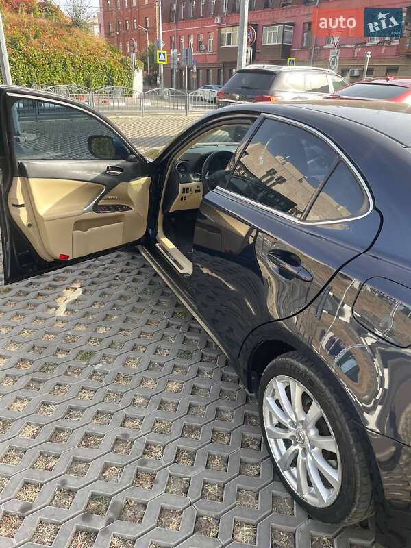 Седан Lexus IS 2007 в Харькове