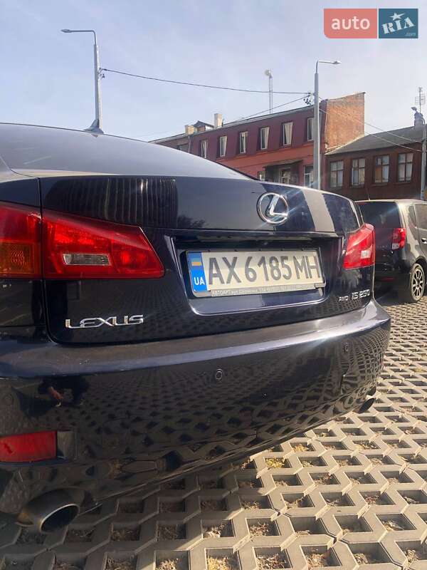 Седан Lexus IS 2007 в Харькове