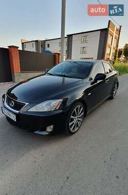 Седан Lexus IS 2007 в Виннице