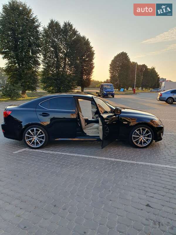 Седан Lexus IS 2007 в Вінниці