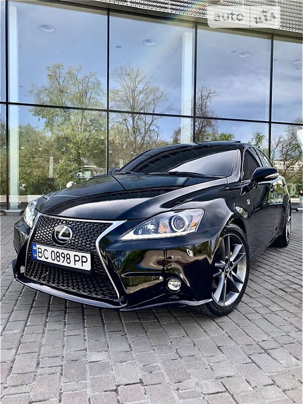 Седан Lexus IS 2012 в Львове фото 12 Седан Lexus IS 2012 в Львове