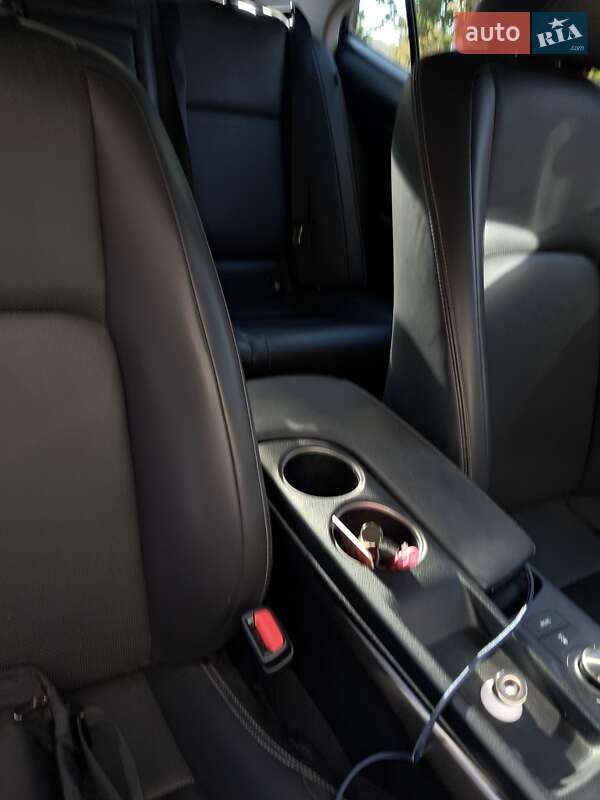 Седан Lexus IS 2015 в Измаиле фото 11 Седан Lexus IS 2015 в Измаиле