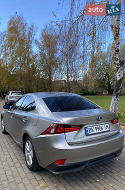 Седан Lexus IS 2013 в Рівному