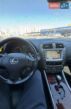 Седан Lexus IS 2007 в Киеве