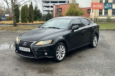 Седан Lexus IS 2010 в Полтаві