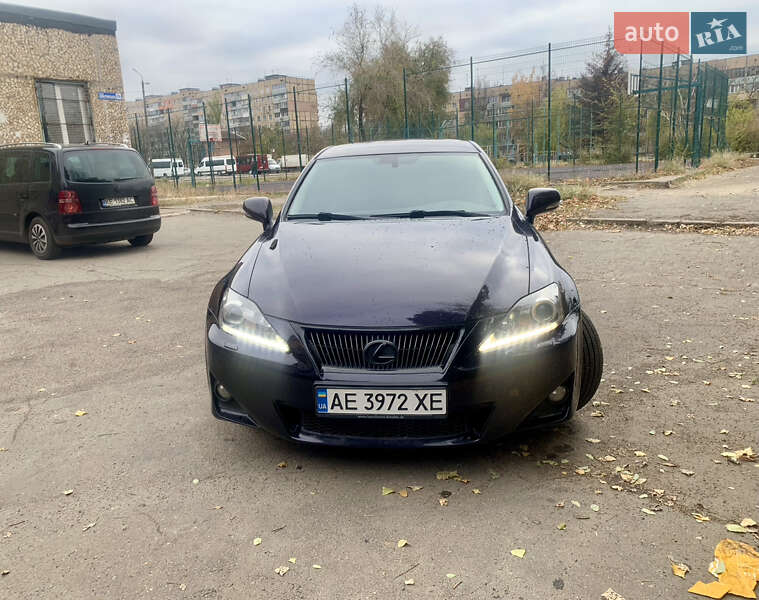Седан Lexus IS 2011 в Кривом Роге